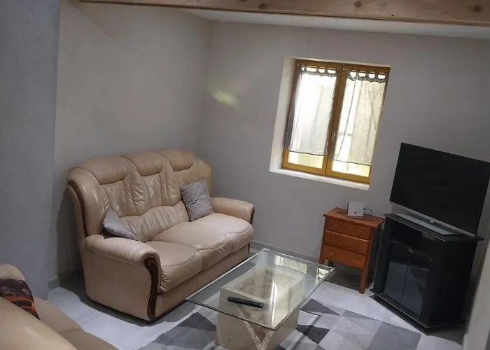 Gite En Campagne Des Cretes * Gaudies